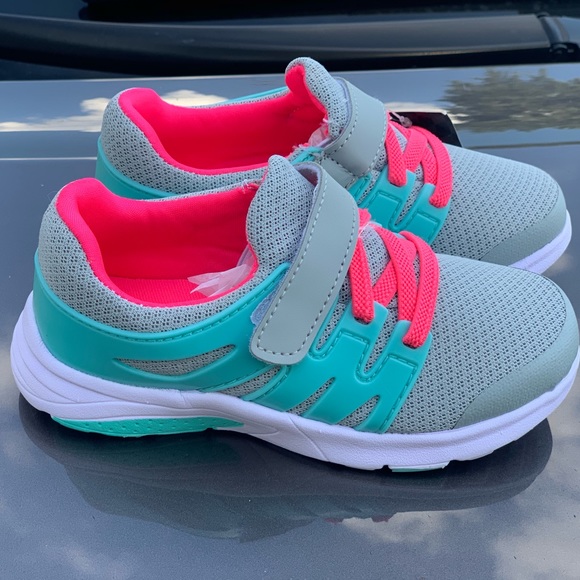 Girls Athletics Lightweight Shoe Kids Sneakers New - Picture 5 of 8